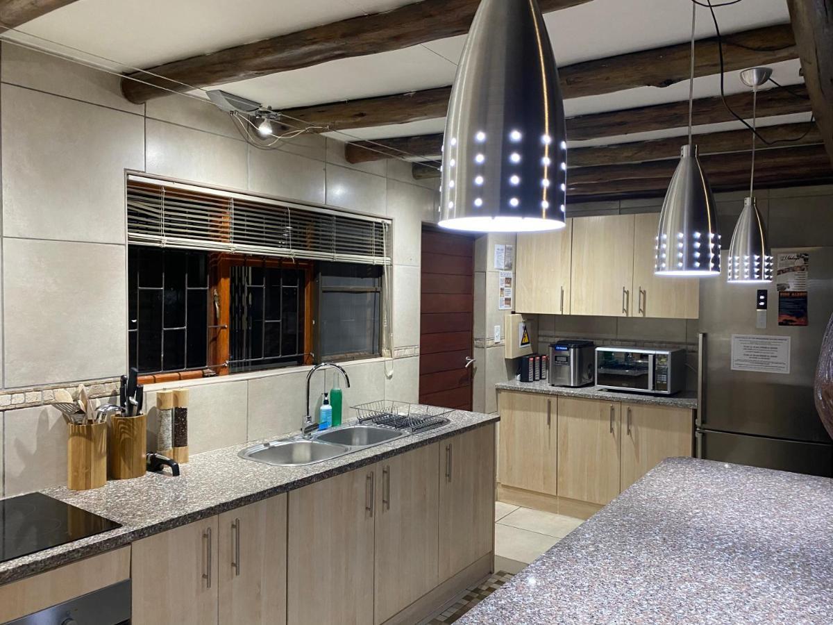 Twiga Lodge Mabalingwe Bela-Bela Zewnętrze zdjęcie